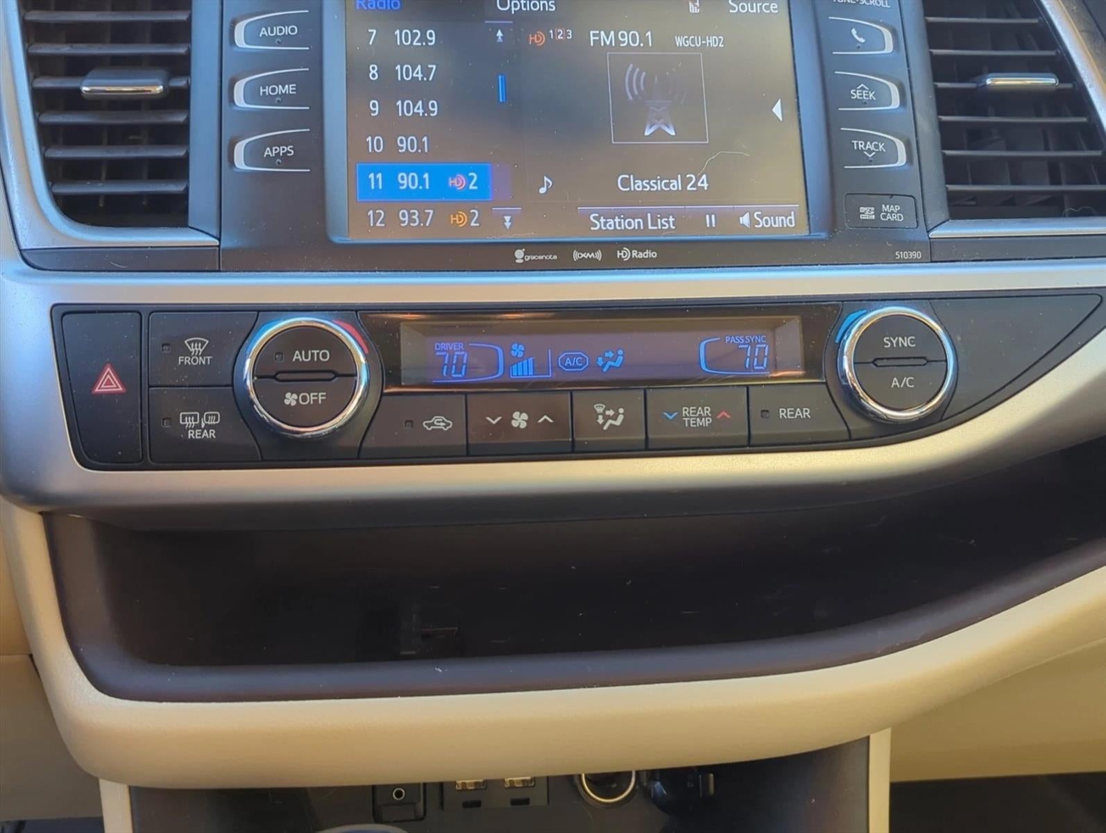 2019 Toyota Highlander XLE V6 FWD (Natl)