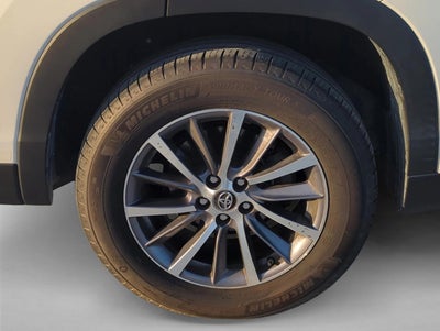2019 Toyota Highlander XLE V6 FWD (Natl)