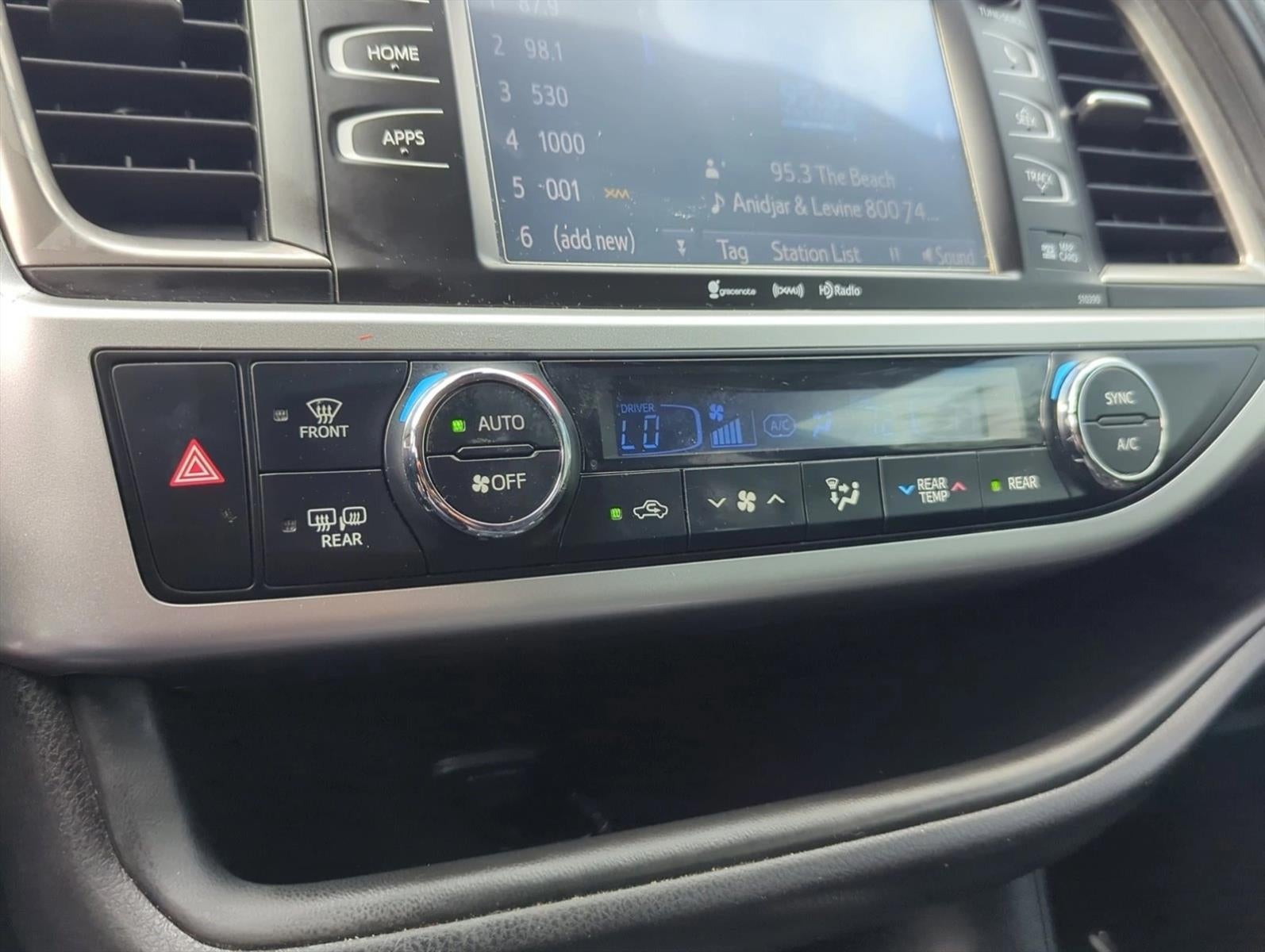 2019 Toyota Highlander SE V6 FWD (Natl)