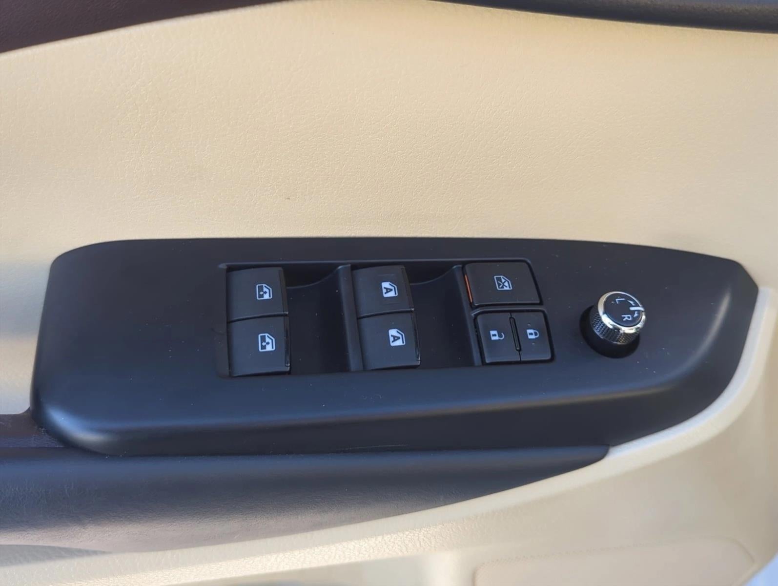 2019 Toyota Highlander XLE V6 FWD (Natl)