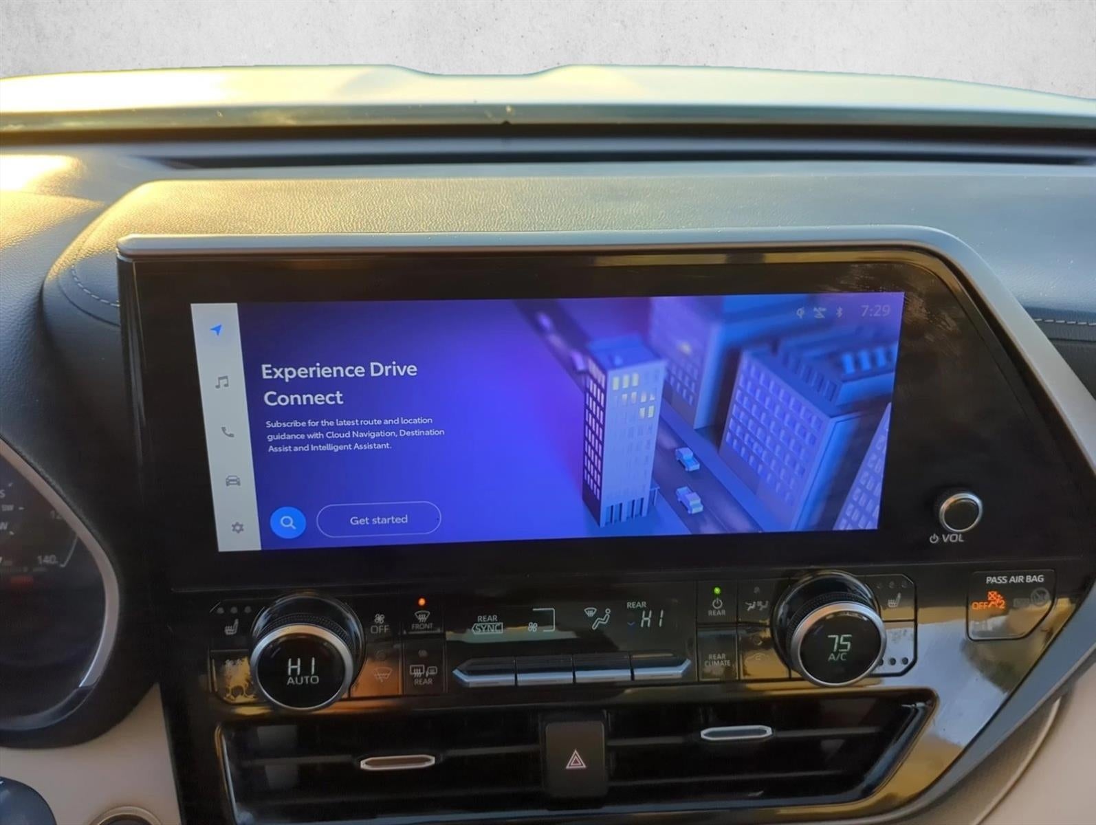 2024 Toyota Highlander Hybrid Limited AWD (Natl)