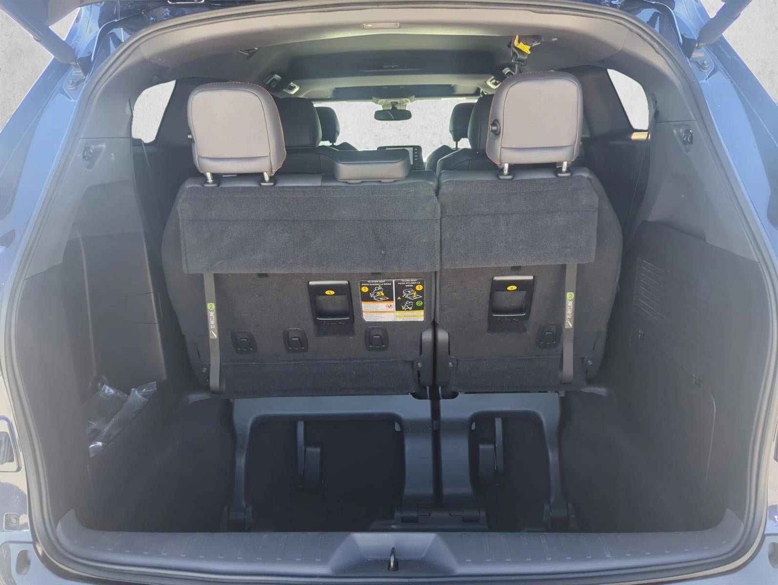 2022 Toyota Sienna XSE FWD 7-Passenger (Natl)