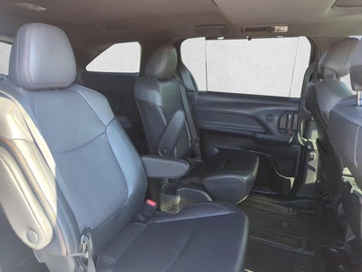 2022 Toyota Sienna XSE FWD 7-Passenger (Natl)