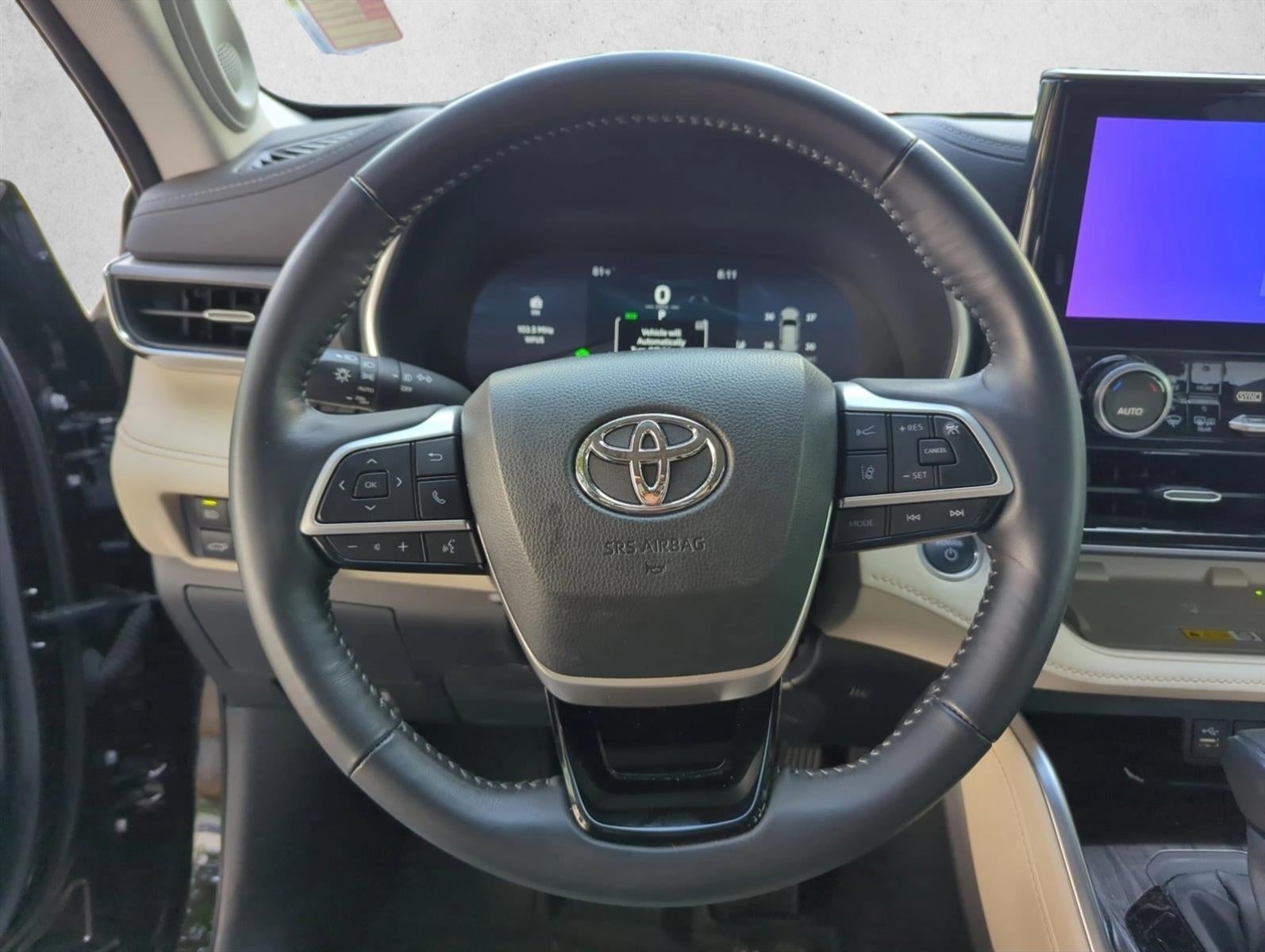 2024 Toyota Highlander Hybrid Limited FWD (Natl)