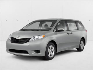 2013 Toyota Sienna 5dr 7-Pass Van V6 XLE FWD (Natl)