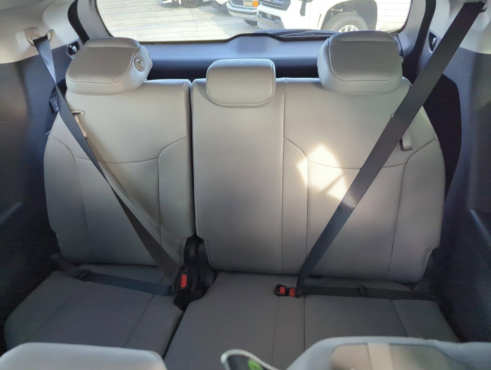 2026 Toyota Sienna XLE FWD 8-Passenger (Natl)