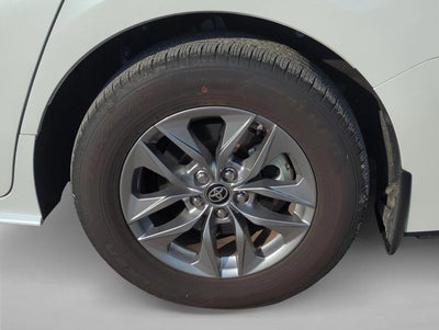 2025 Toyota Sienna XLE FWD 8-Passenger (Natl)