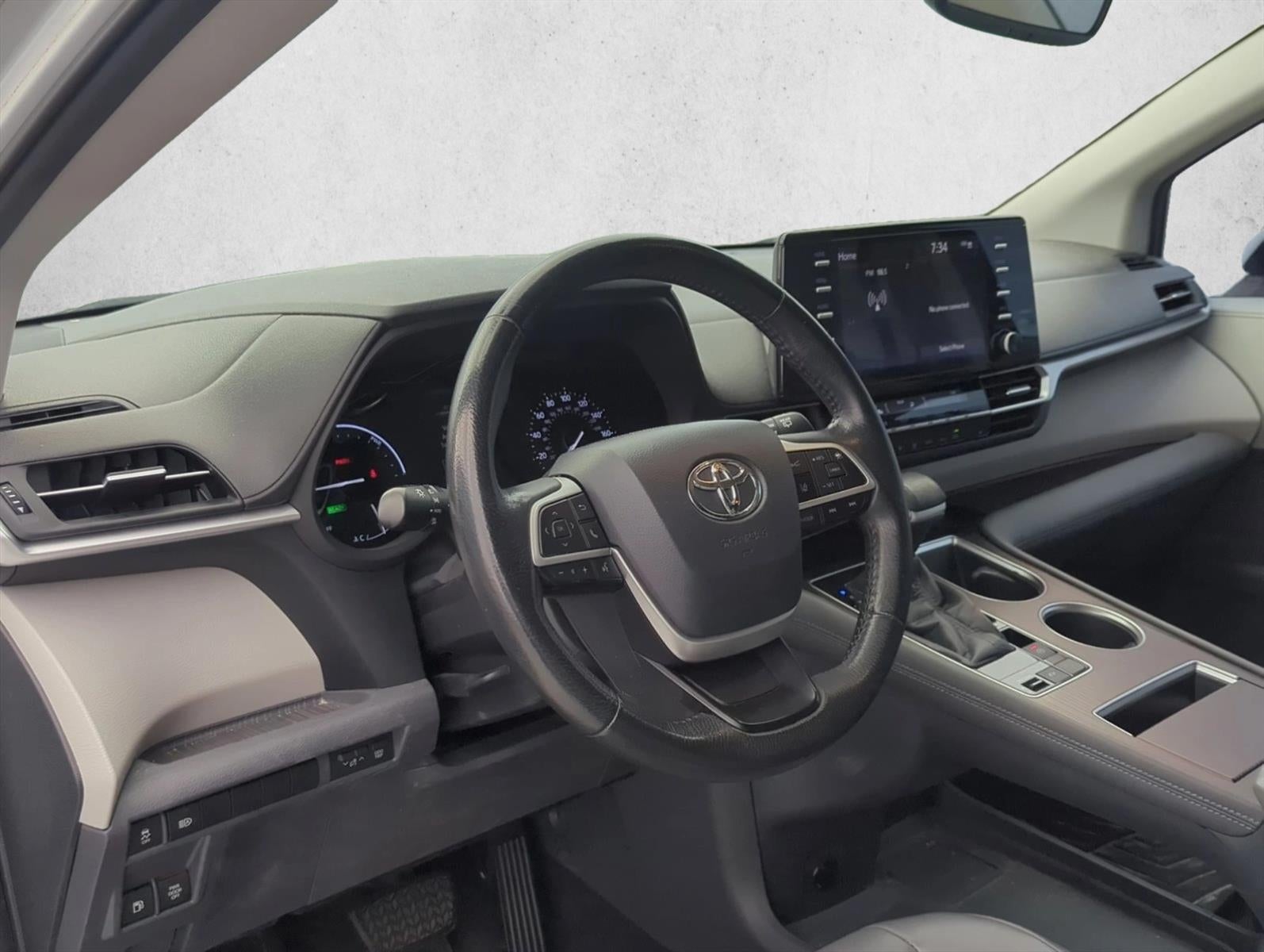 2021 Toyota Sienna XLE FWD 7-Passenger (Natl)