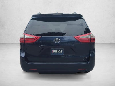 2019 Toyota Sienna XLE FWD 8-Passenger (Natl)