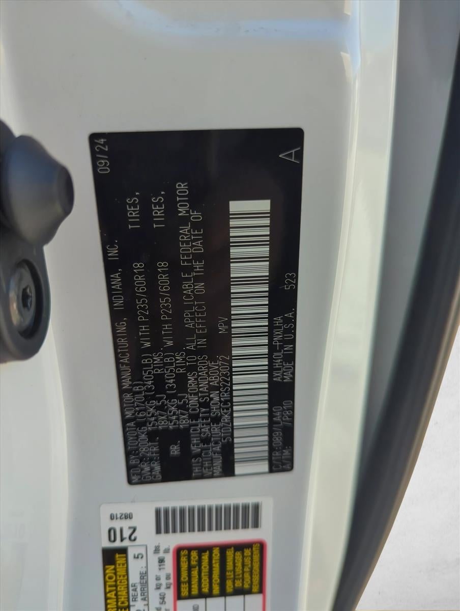 2024 Toyota Sienna Limited FWD 7-Passenger (Natl)