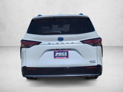 2024 Toyota Sienna Limited FWD 7-Passenger (Natl)