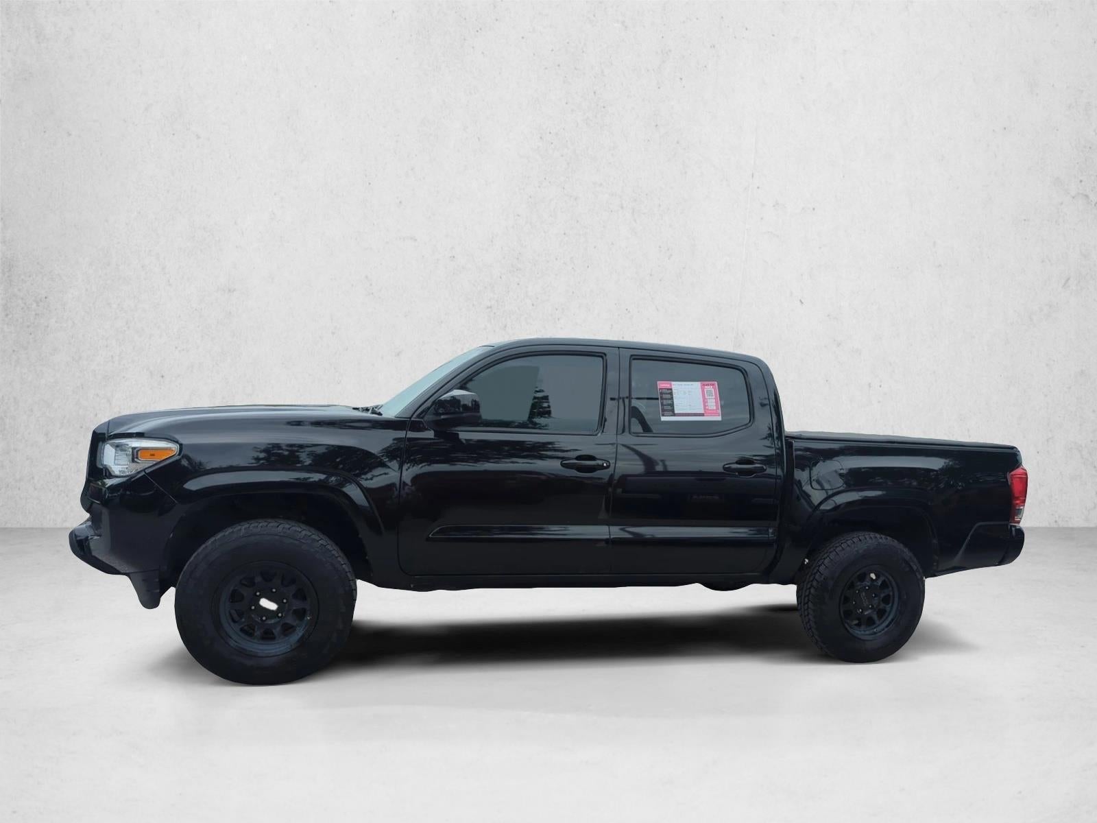 2017 Toyota Tacoma SR Double Cab 5' Bed I4 4x2 AT (GS)