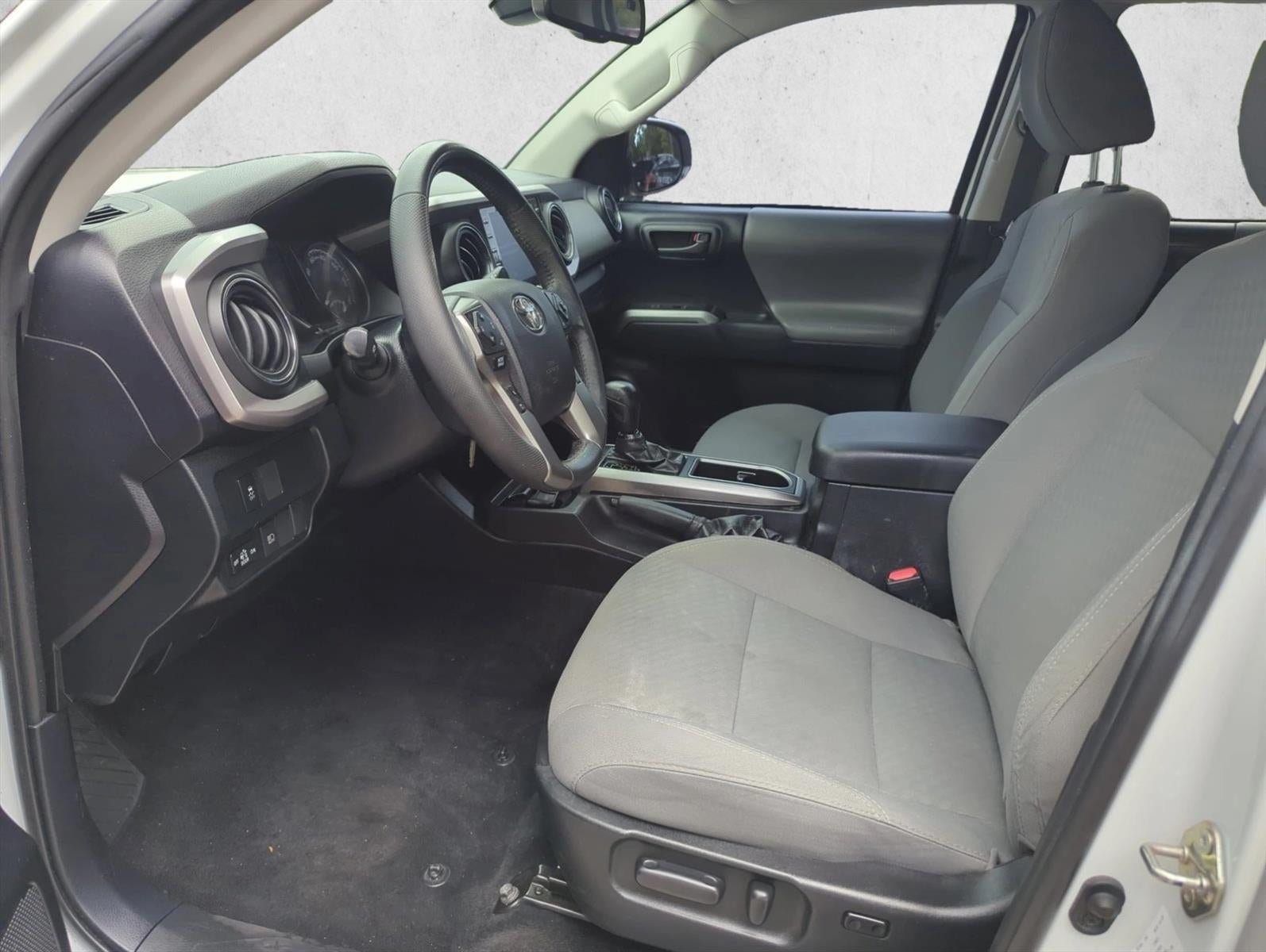 2021 Toyota Tacoma 2WD 2WD SR5 Double Cab 5' Bed V6 AT (GS)
