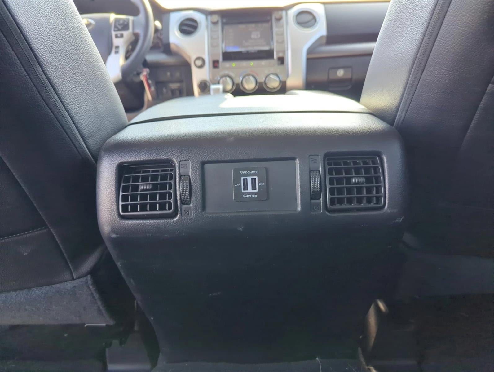 2019 Toyota Tundra 4WD 4WD SR5 CrewMax 5.5' Bed 5.7L FFV (SE)