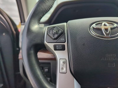 2017 Toyota Tundra 4WD 4WD Limited CrewMax 5.5' Bed 5.7L FFV (Natl)
