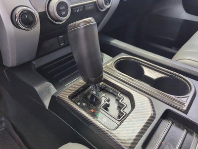 2017 Toyota Tundra 4WD 4WD Limited CrewMax 5.5' Bed 5.7L FFV (Natl)