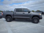 2017 Toyota Tundra 4WD 4WD Limited CrewMax 5.5' Bed 5.7L FFV (Natl)
