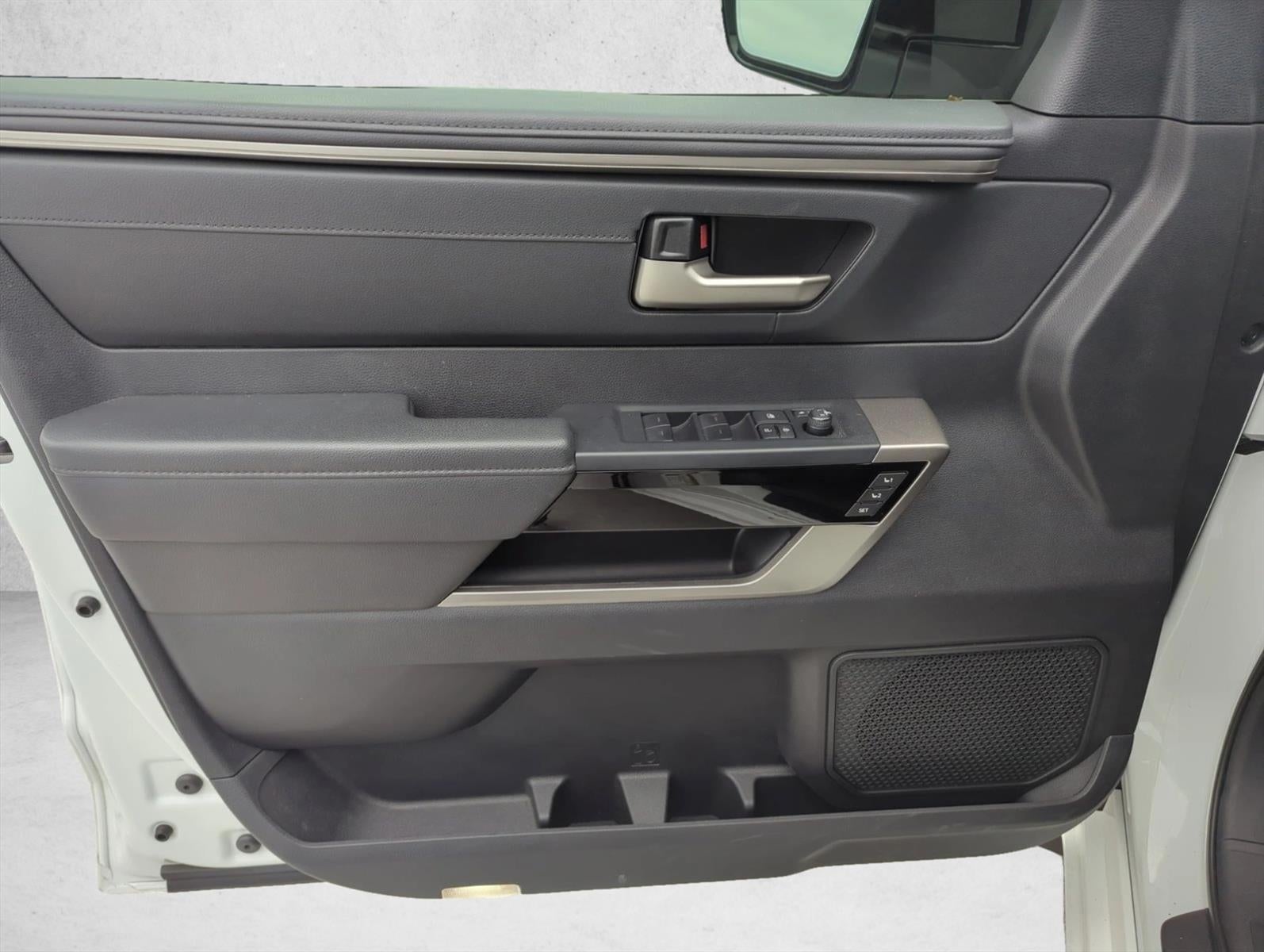 2024 Toyota Tundra 4WD 4WD Limited Hybrid CrewMax 5.5' Bed (Natl)