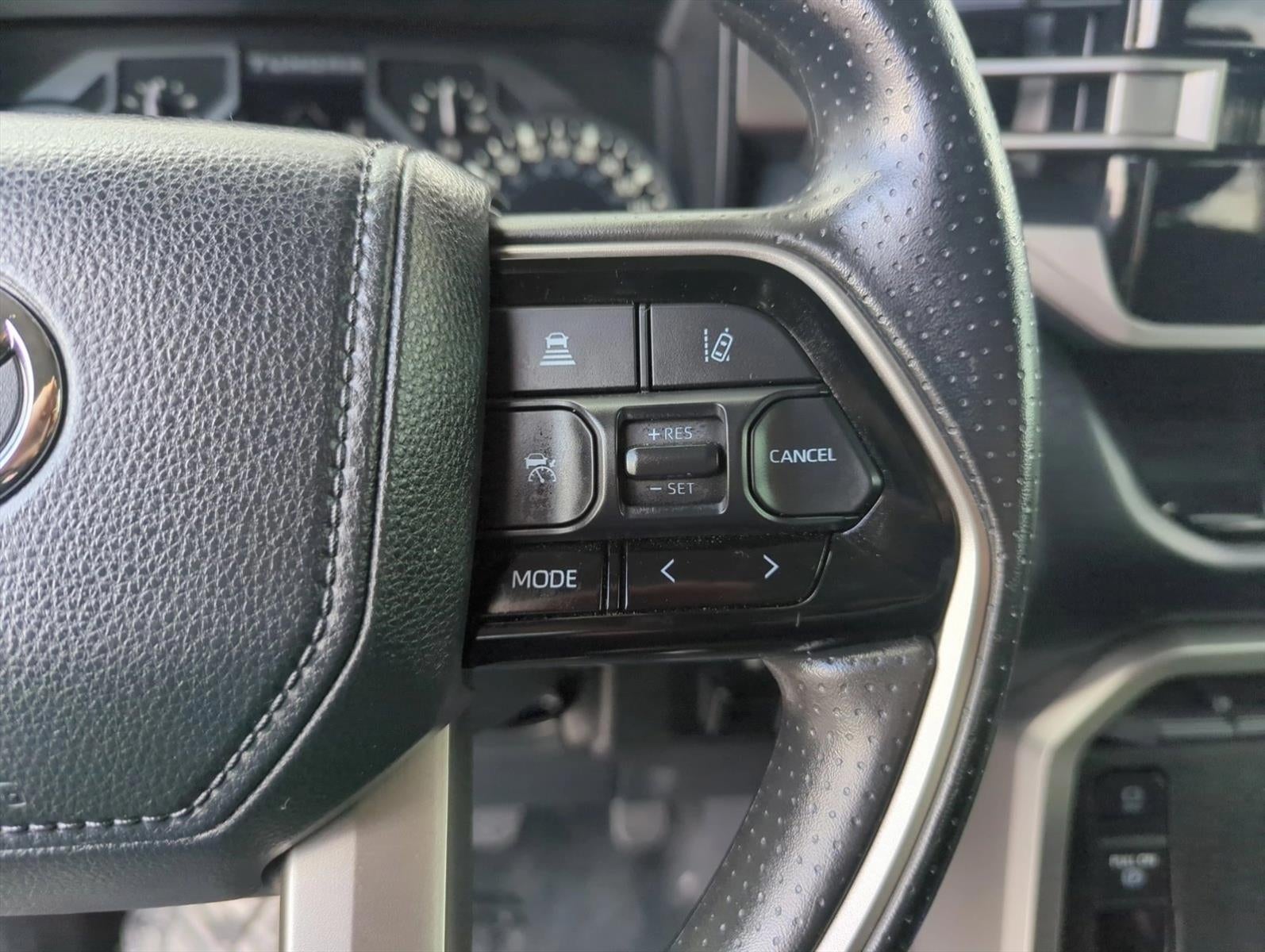2024 Toyota Tundra 2WD 2WD SR5 CrewMax 5.5' Bed (SE)