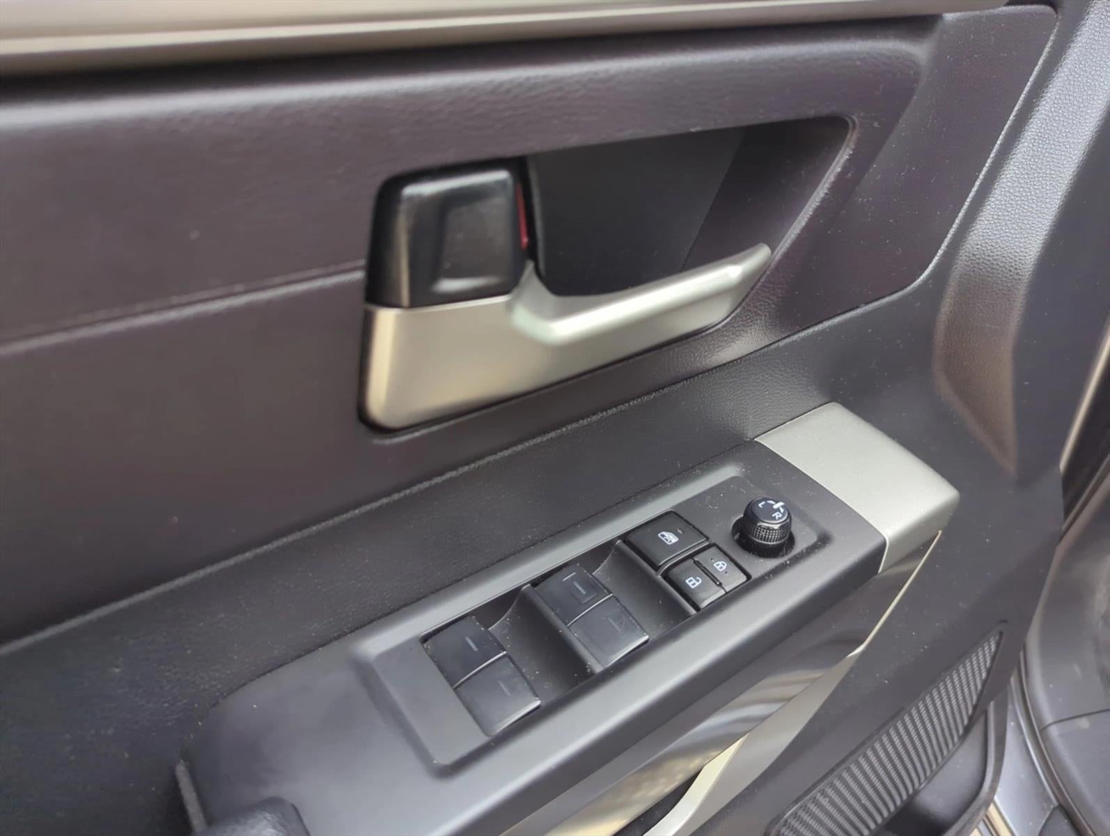 2023 Toyota Tundra 2WD 2WD SR5 CrewMax 5.5' Bed (SE)