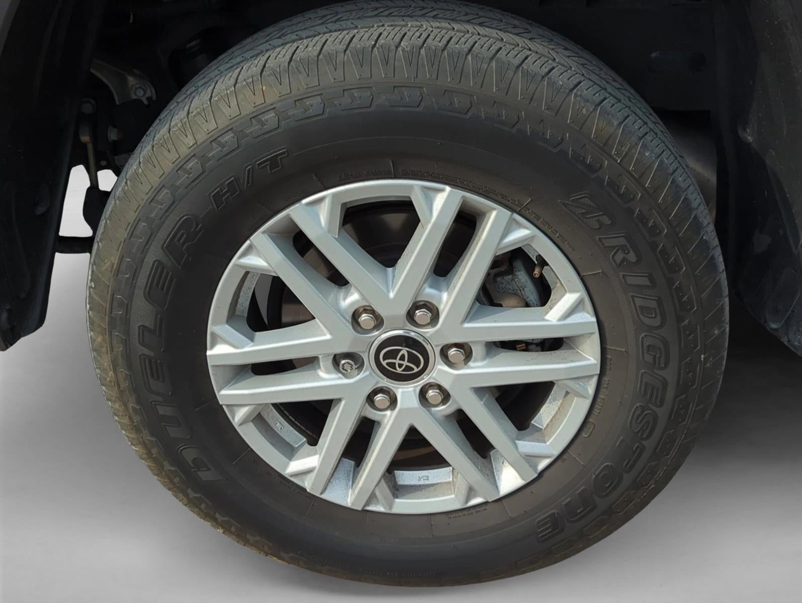 2023 Toyota Tundra 2WD 2WD SR5 CrewMax 5.5' Bed (SE)