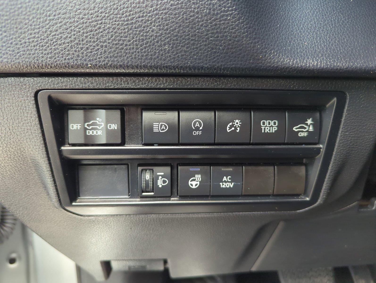 2024 Toyota Tundra 2WD 2WD SR5 CrewMax 5.5' Bed (SE)