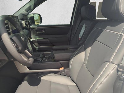 2026 Toyota Tundra 4WD 4WD SR5 CrewMax 5.5' Bed (SE)