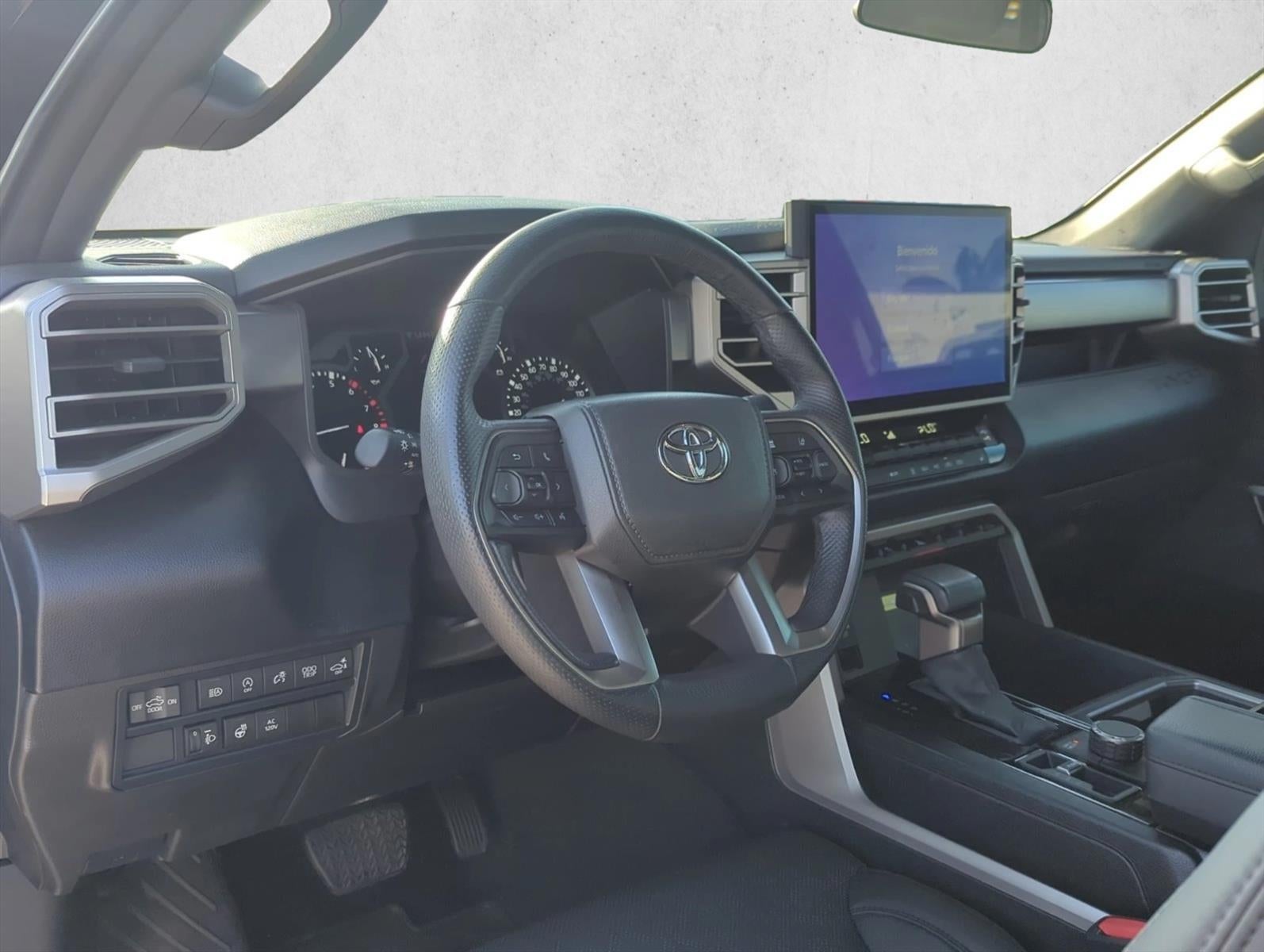 2025 Toyota Tundra 4WD 4WD SR5 CrewMax 5.5' Bed (SE)
