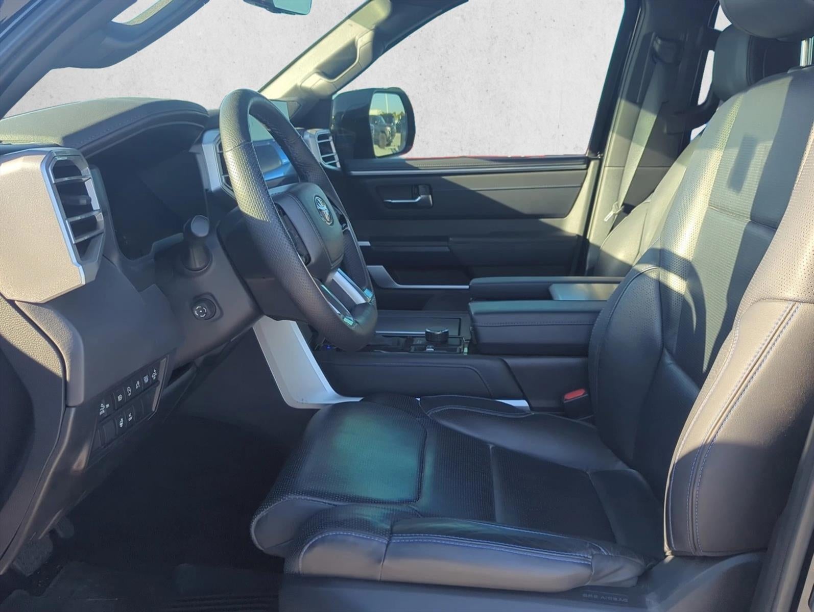 2024 Toyota Tundra 4WD 4WD Platinum CrewMax 5.5' Bed (Natl)