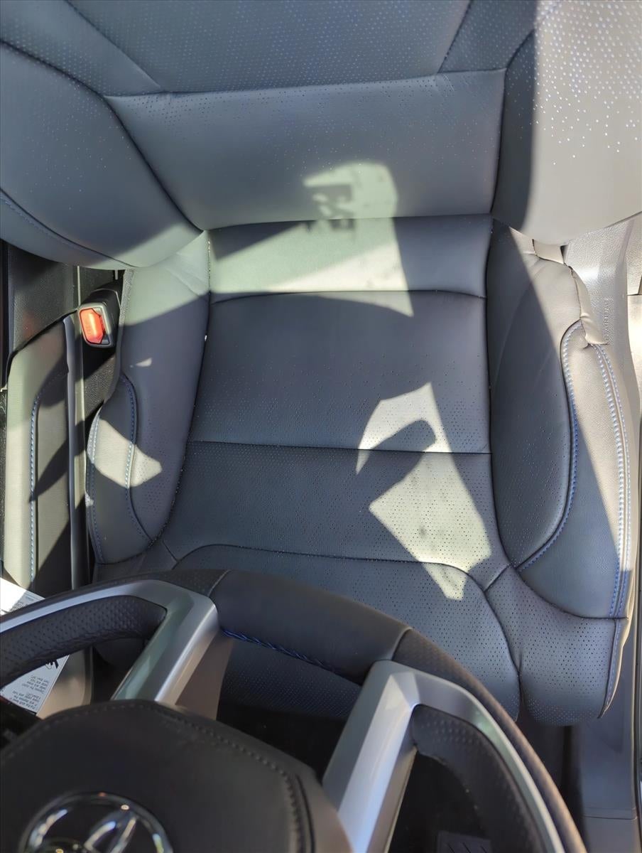 2025 Toyota Tundra 4WD 4WD Platinum CrewMax 5.5' Bed (Natl)