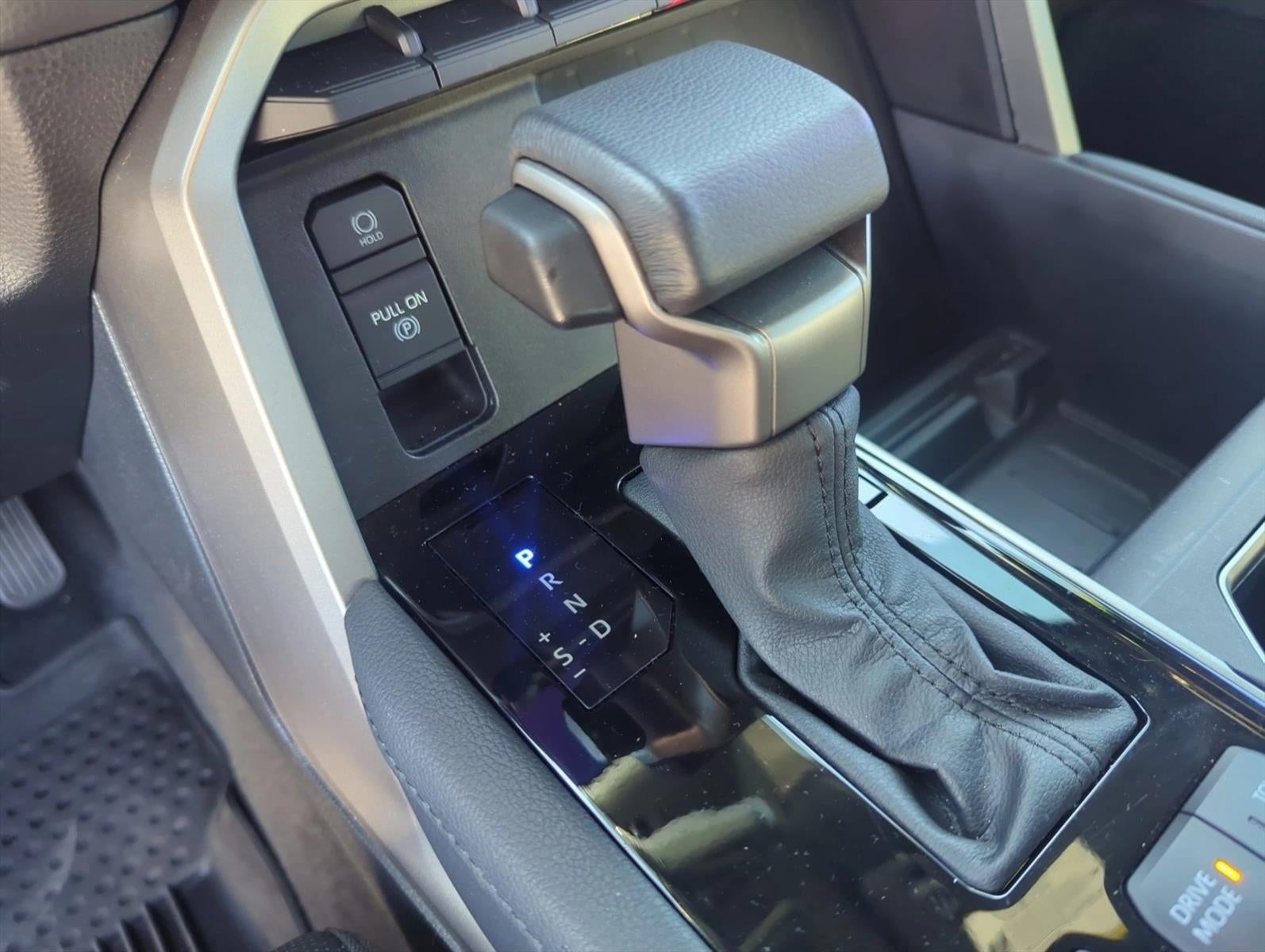 2025 Toyota Tundra 4WD 4WD Limited CrewMax 5.5' Bed (Natl)