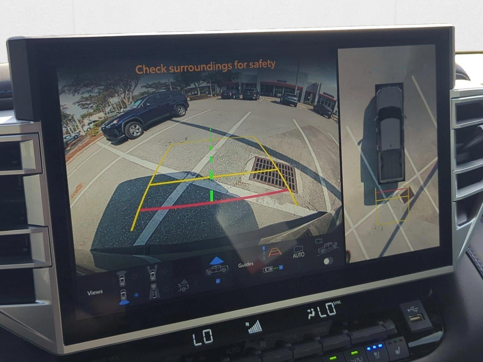 2025 Toyota Tundra 4WD 4WD Platinum Hybrid CrewMax 5.5' Bed (Natl)