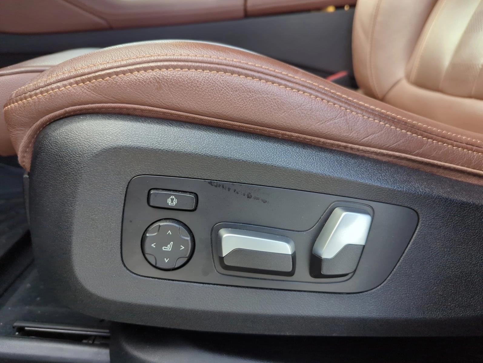 2022 BMW X6 xDrive40i Sports Activity Coupe