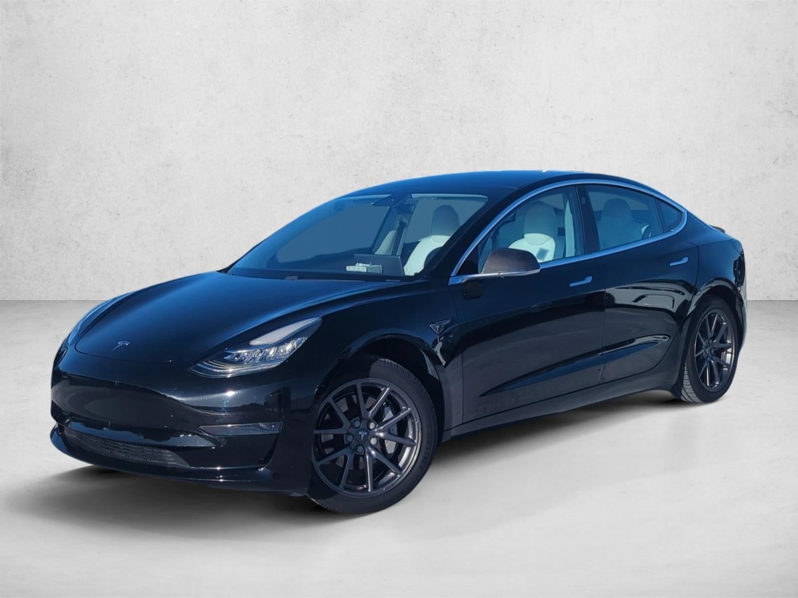 2020 Tesla Model 3 Standard Range RWD