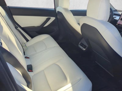 2020 Tesla Model 3 Standard Range RWD