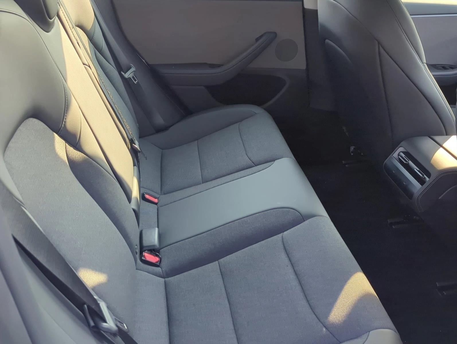 2025 Tesla Model 3 Standard RWD
