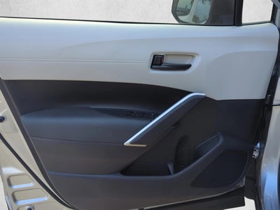 2025 Toyota Corolla Cross L 2WD (Natl)