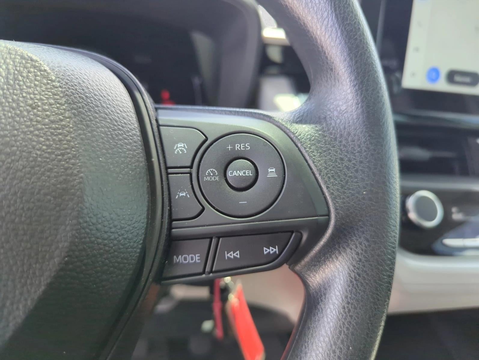 2026 Toyota Corolla Cross L 2WD (Natl)