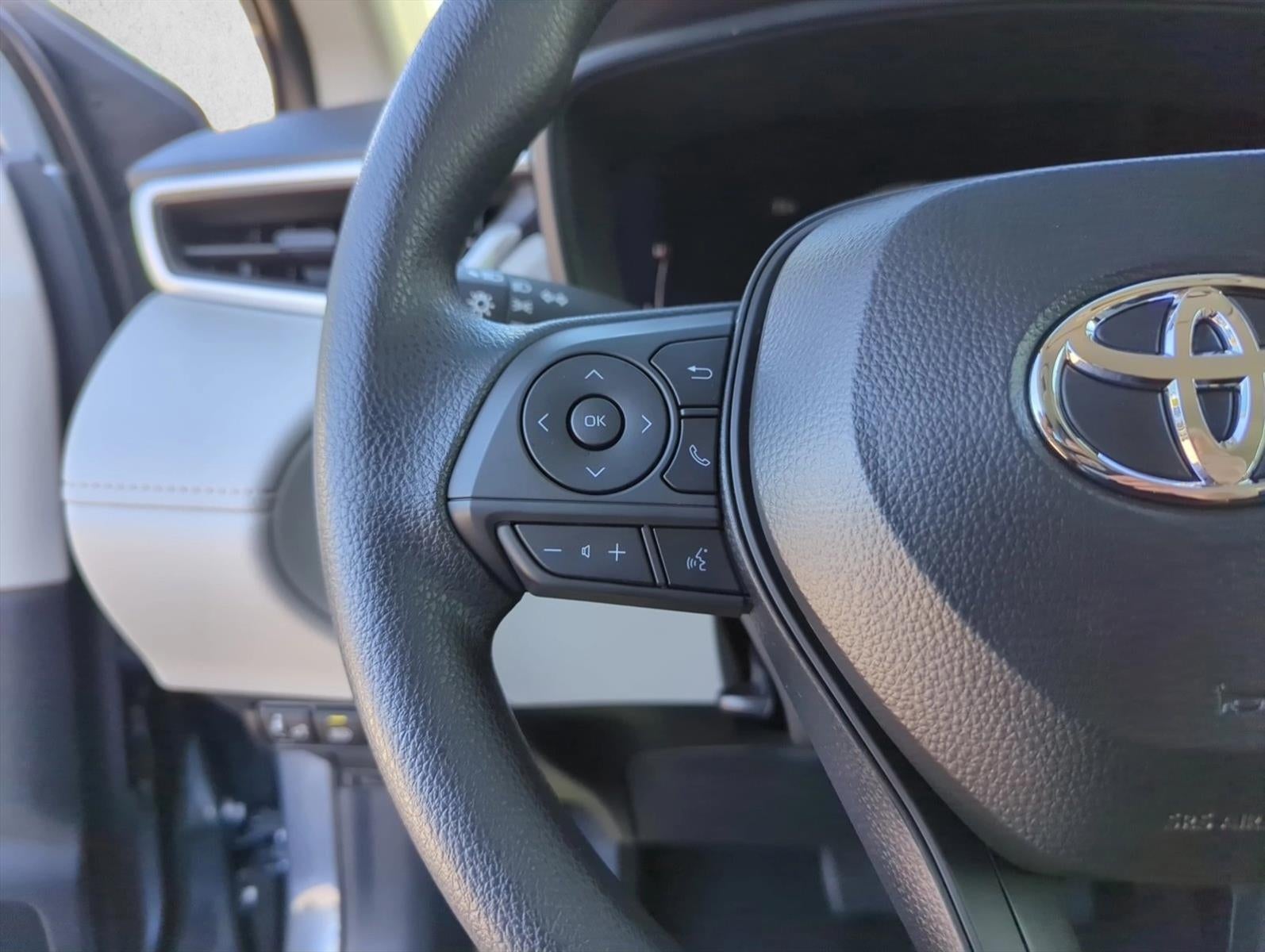 2026 Toyota Corolla Cross L 2WD (Natl)