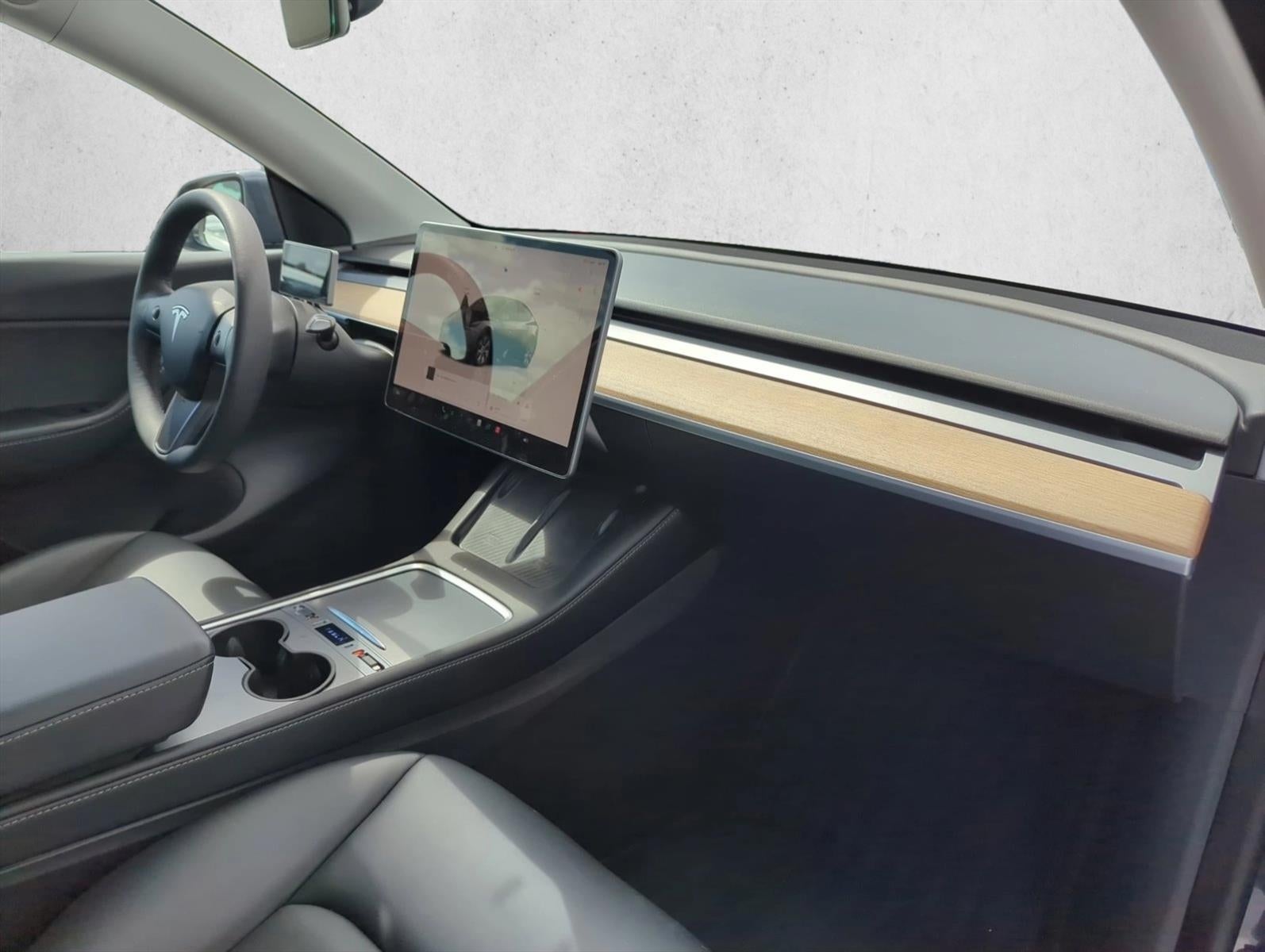 2022 Tesla Model Y Long Range AWD