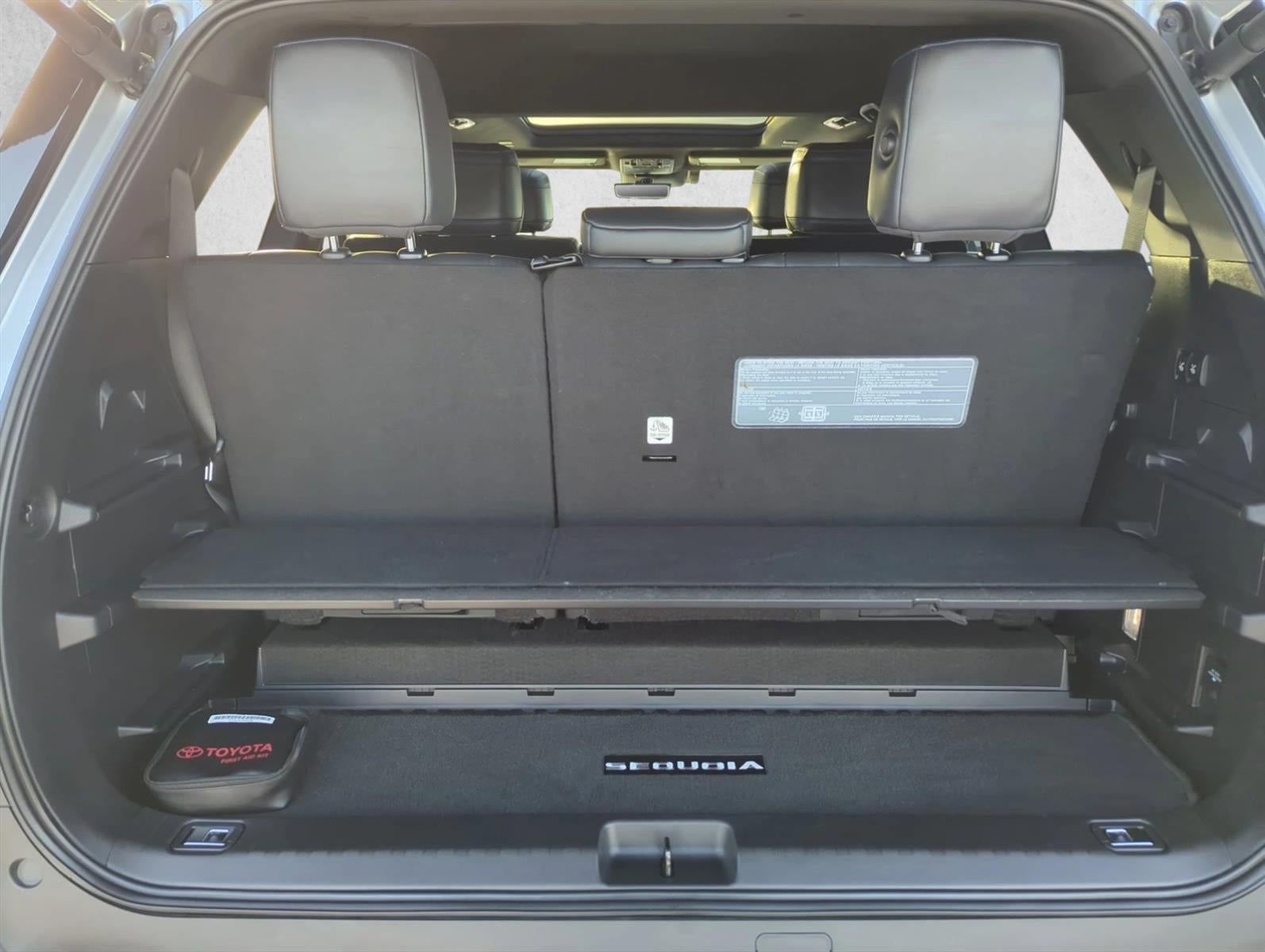 2023 Toyota Sequoia Platinum 4WD (Natl)