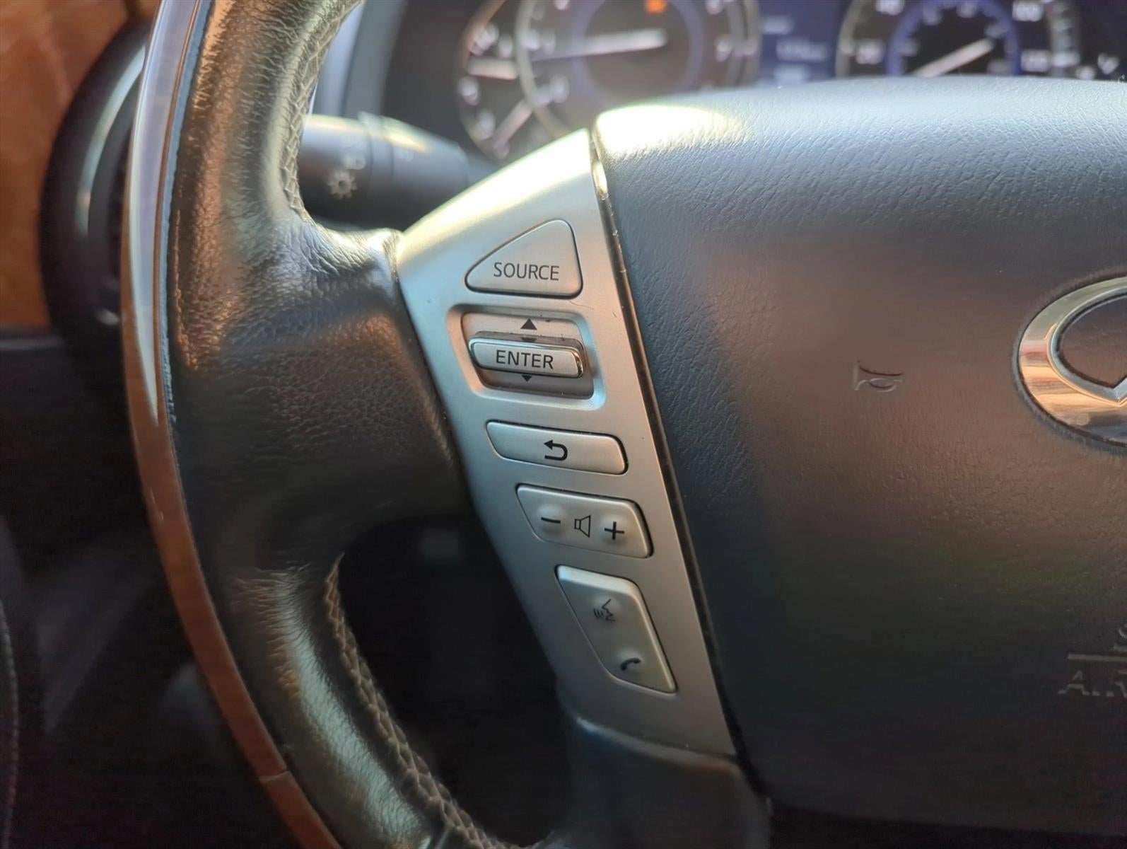 2018 INFINITI QX80 4WD