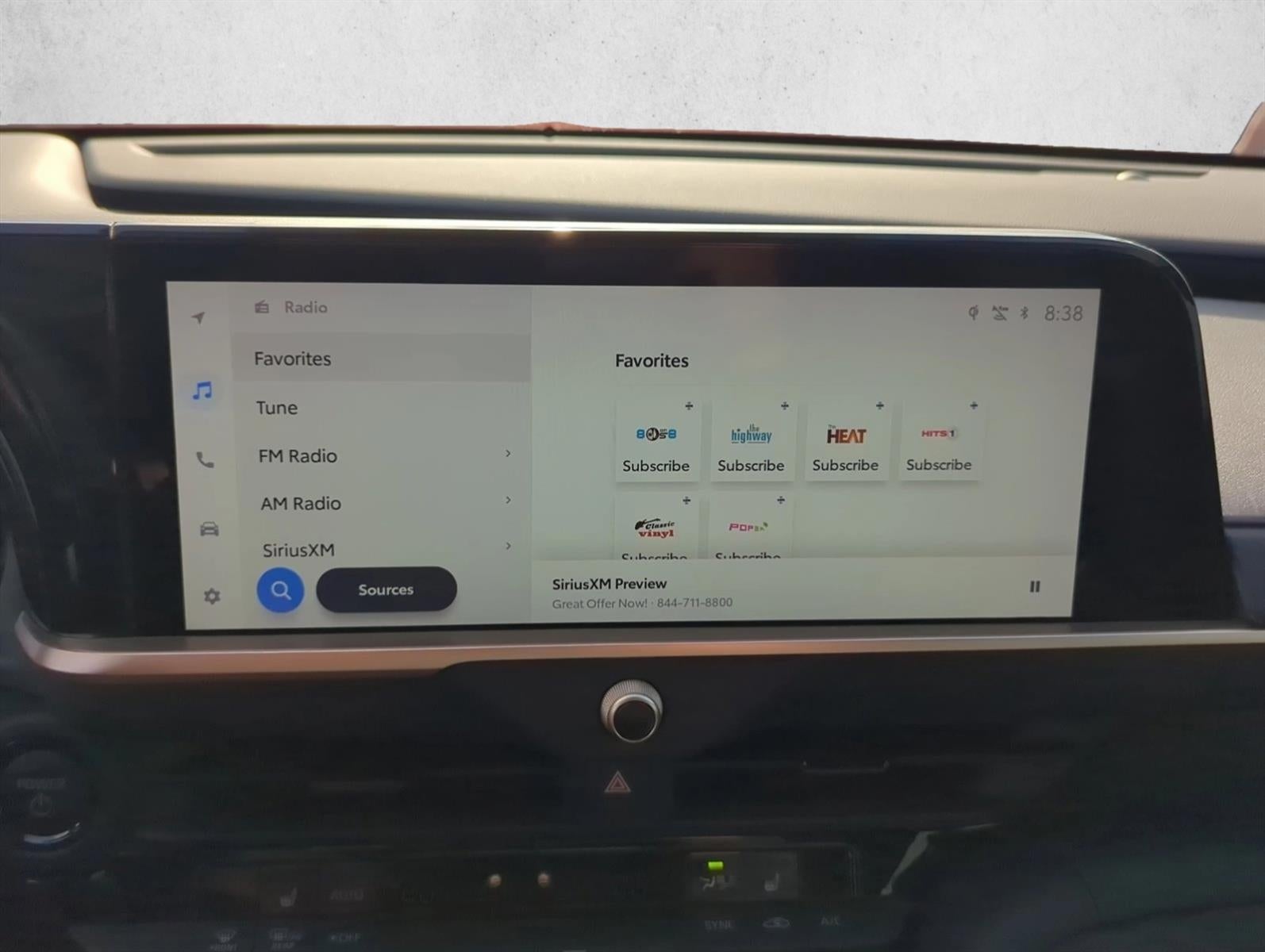 2024 Toyota Crown XLE AWD (Natl)