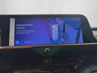 2025 Toyota Crown Signia XLE AWD (Natl)