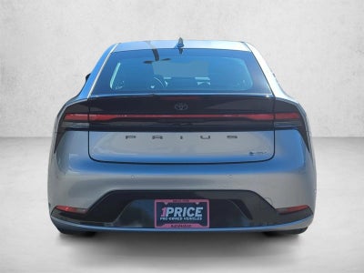 2025 Toyota Prius XLE (Natl)