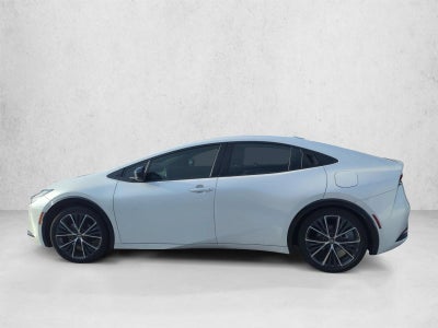 2025 Toyota Prius XLE (Natl)