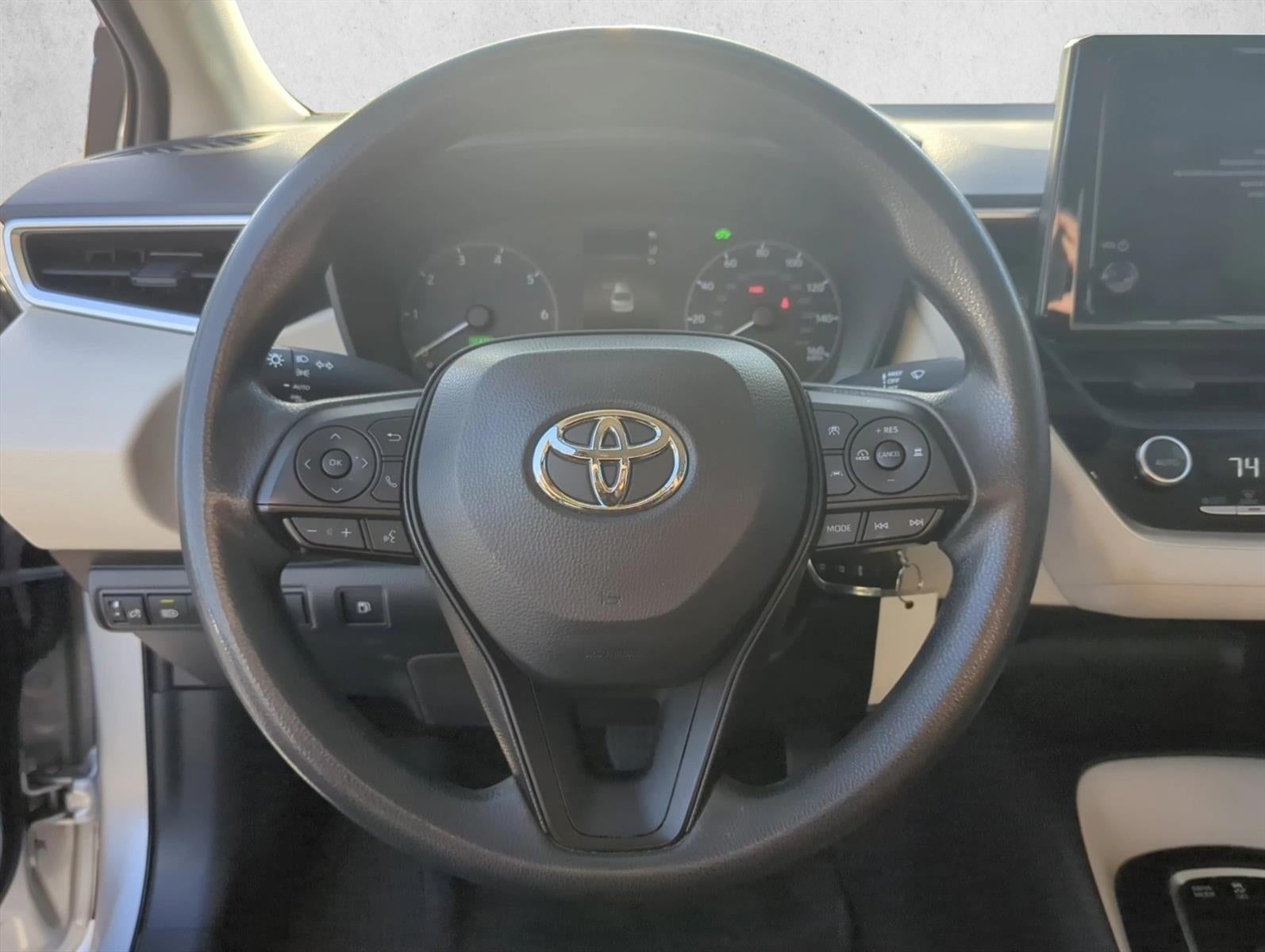 2023 Toyota Corolla Hybrid LE FWD (Natl)