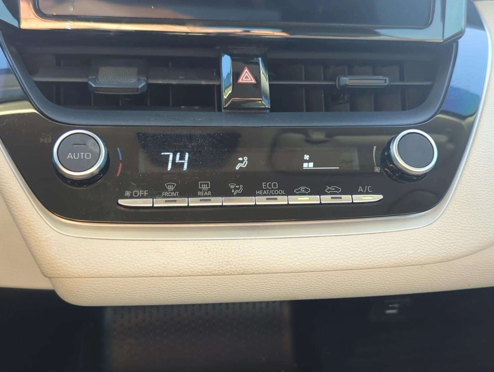 2023 Toyota Corolla Hybrid LE FWD (Natl)