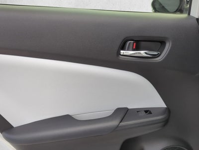 2019 Toyota Prius XLE (Natl)