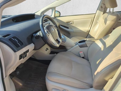 2014 Toyota Prius 5dr HB Four (Natl)